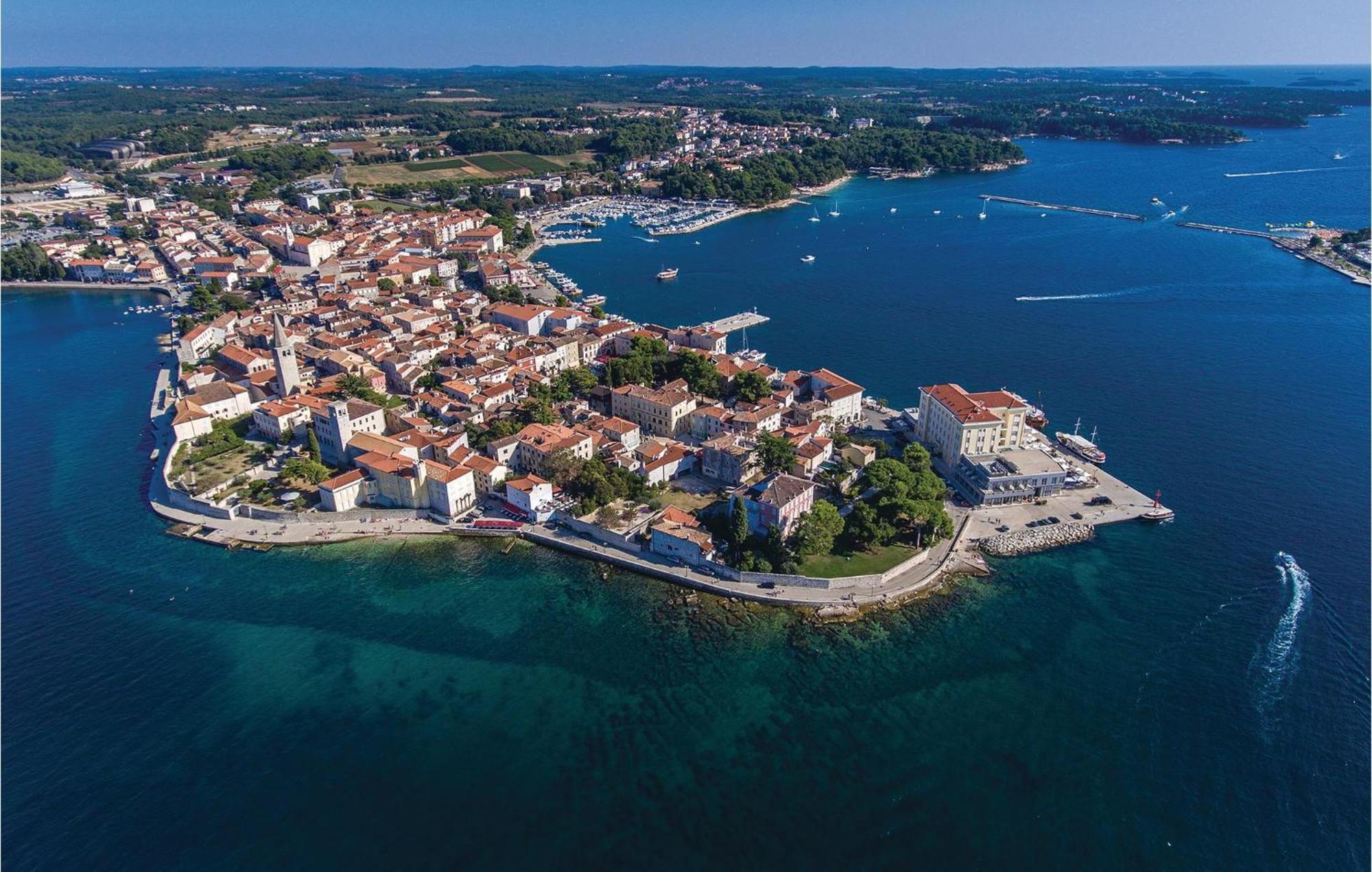 Amazing Apartment In Porec With Wifi Luaran gambar